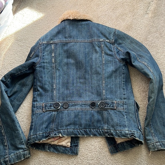 Vintage Abercrombie & Fitch Quilted Jean Jacket w/ faux fur - Picture 4 of 4
